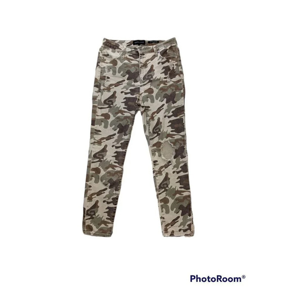 kendall and kylie ultra high camouflage jeans size 28 - Picture 2 of 6